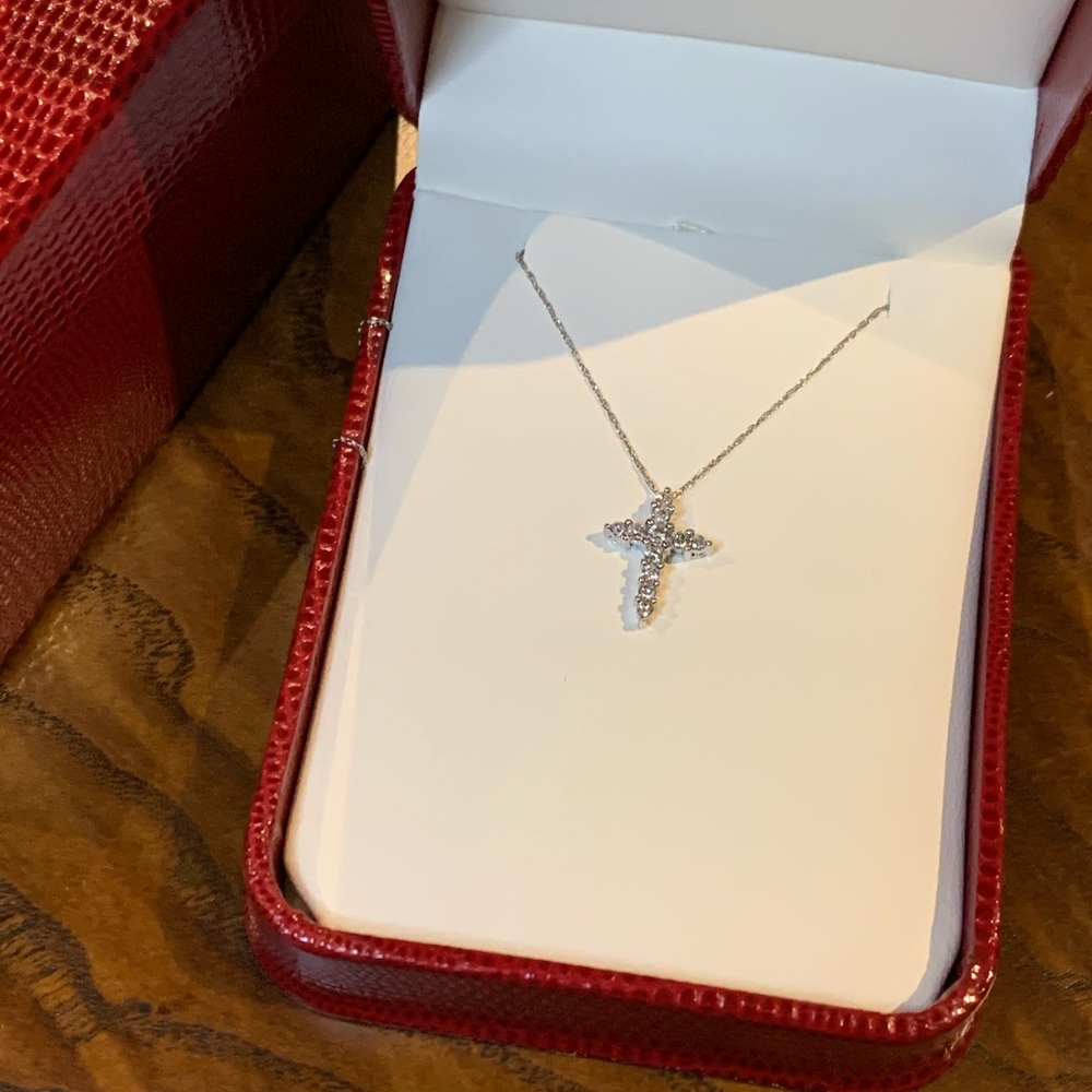 1/4 CT Diamond Cross Pendant
